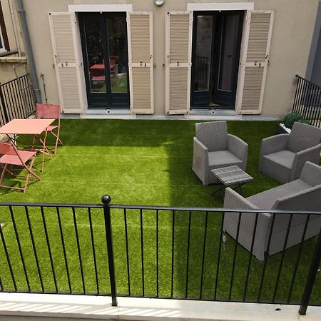 Les Terrasses Du Bouchon Apartment Troyes Bagian luar foto