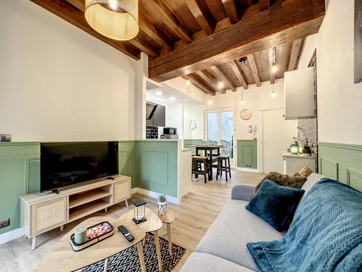 Les Terrasses Du Bouchon Apartment Troyes Bagian luar foto