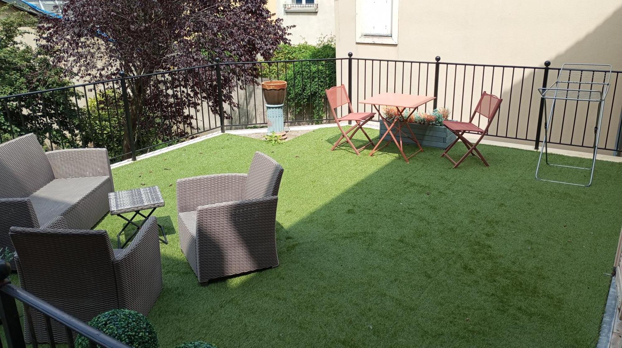 Les Terrasses Du Bouchon Apartment Troyes Bagian luar foto