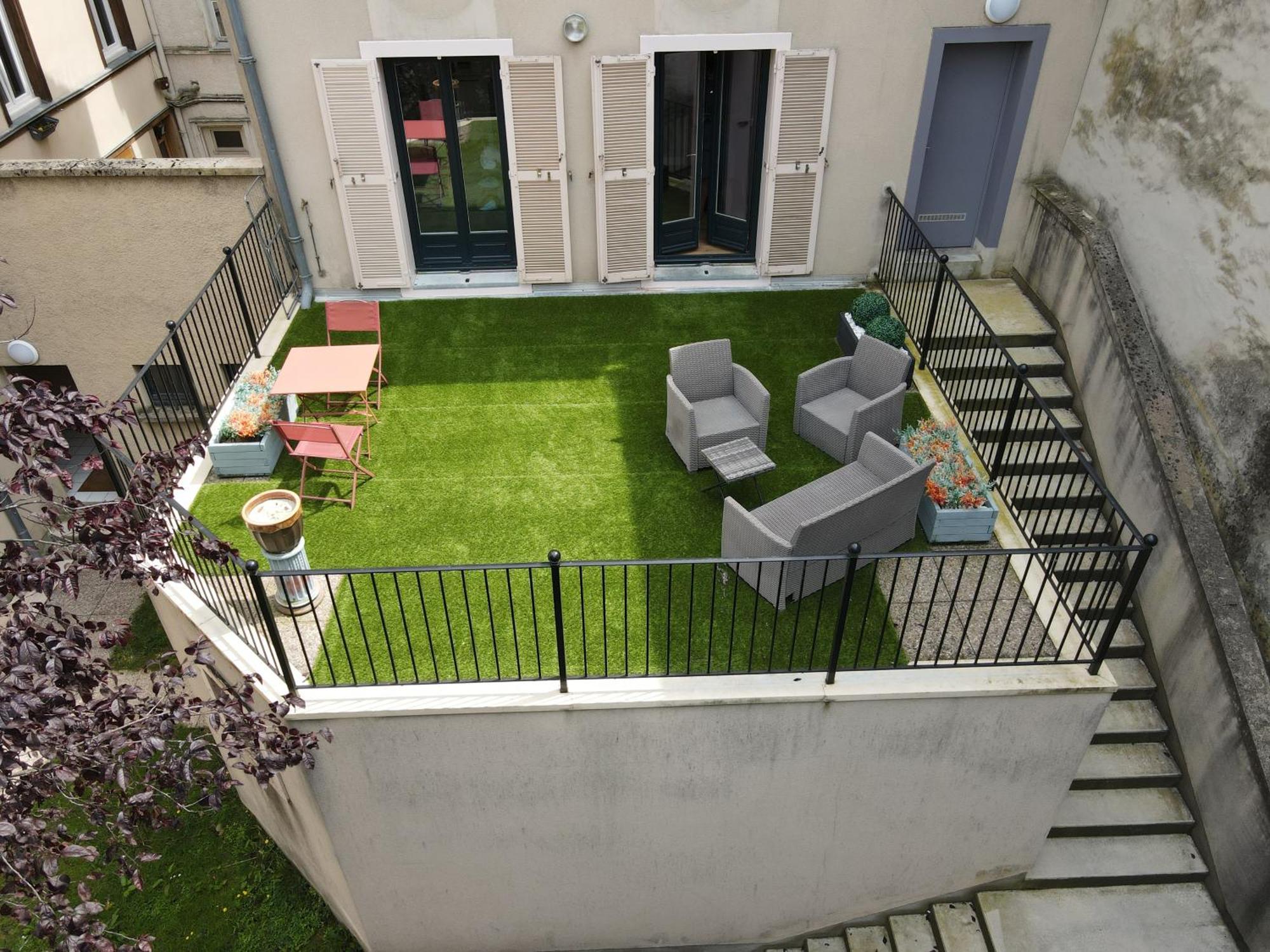 Les Terrasses Du Bouchon Apartment Troyes Bagian luar foto